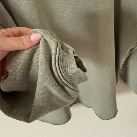 24. | aerie | Sage Green | Distressed Oversized Sweater - Picture 4 of 6